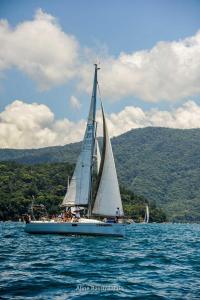 eles-elas-1DS 5211-081