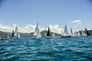 eles-elas-1DS 5213-084