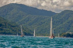 inverso- DSC8868-355
