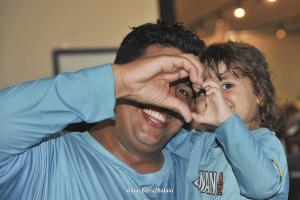 02-eleela-social-1DS 9970-075